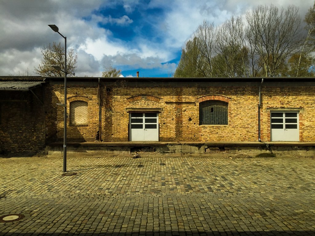 Wagenhallen - Park am Gleisdreieck - Berlin Kreuzberg